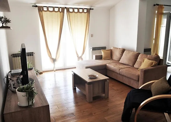 Apartment Alavuk *