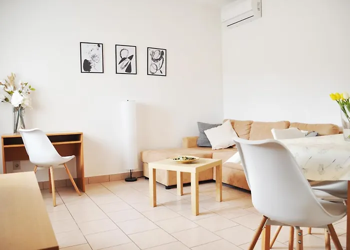 Alavuk Apartment Pula